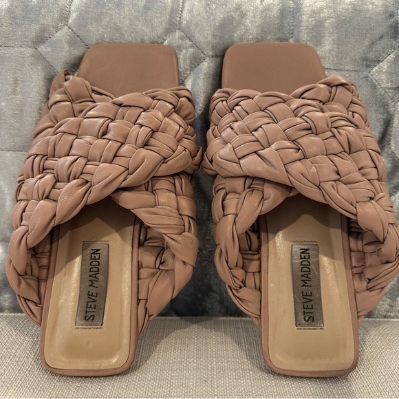 Steve Madden Mariana Sandals - Picture 9 of 9